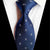Cravate Bleu Foncé à Pois Bleu et Motif Blanc