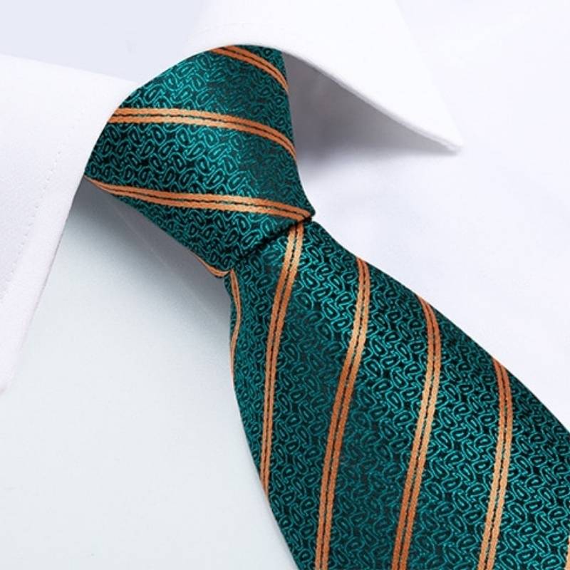 Geltonas žalias kaklaraištis