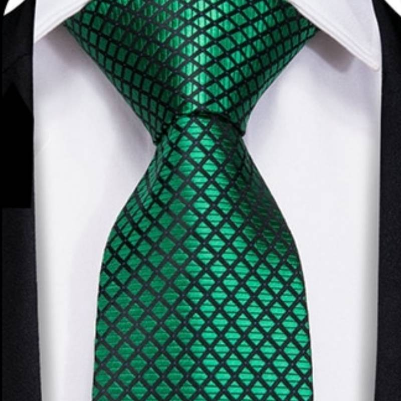 Juodas ir žalias kaklaraištis