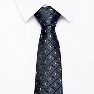 Pilka ir rožinė kaklaraištis