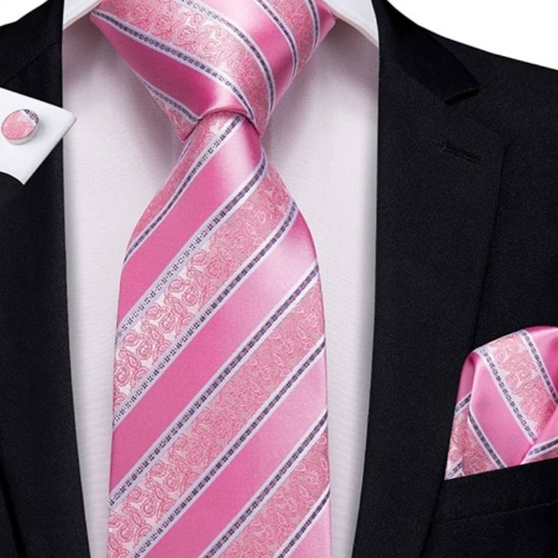 Rožinis dryžuotas kaklaraištis