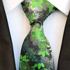 Cravate Argentée à Fleurs Vertes