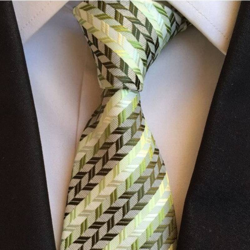 Cravate Beige à Rayures Vertes