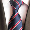 Cravate Bleu Foncé à Rayures Rouges