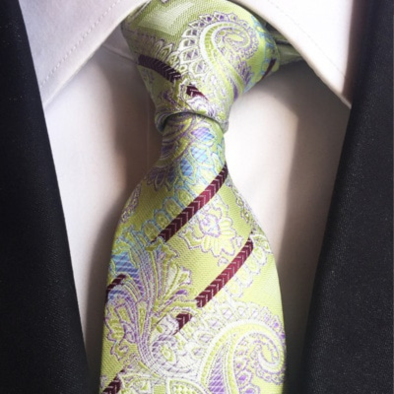 Grüne Blumenkrawatte mit burgunderroten Streifen