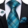 Cravate Bleue Turquoise à Carreaux