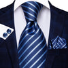Cravate Rayée Bleue Marine et Bleu Ciel